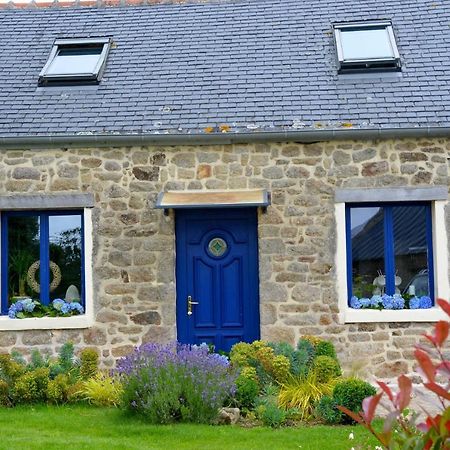 Le Clos Des Agapanthes Plogonnec Exteriör bild