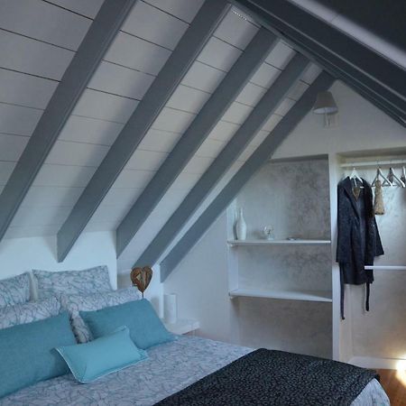 Le Clos Des Agapanthes Plogonnec Exteriör bild