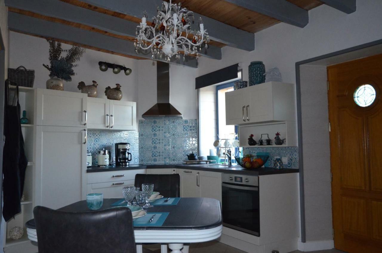 Le Clos Des Agapanthes Plogonnec Exteriör bild